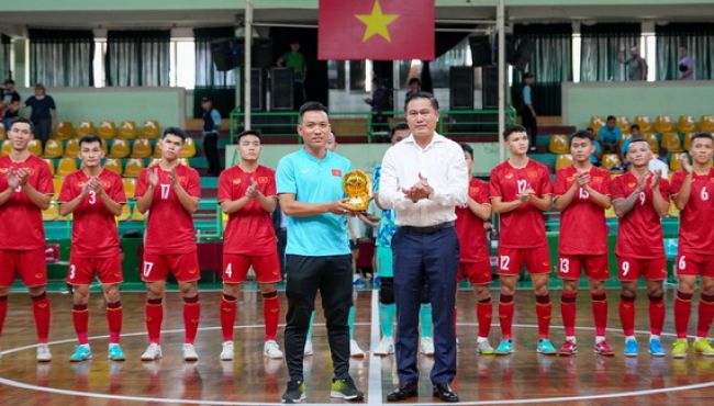 VFF tri ân và chia tay tuyển thủ Futsal Trần Văn Vũ